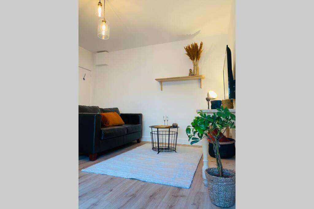 Recently Renovated Appartement 150M From The Beach デ ハーン エクステリア 写真